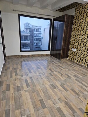3 BHK Apartment For Rent in Gurugram CGHS, Sector 56