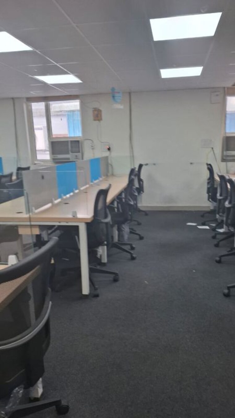 Team Area, sector 2 Commercial Office Space 3200 Sq.Ft. In Sector 2 Noida 10420292