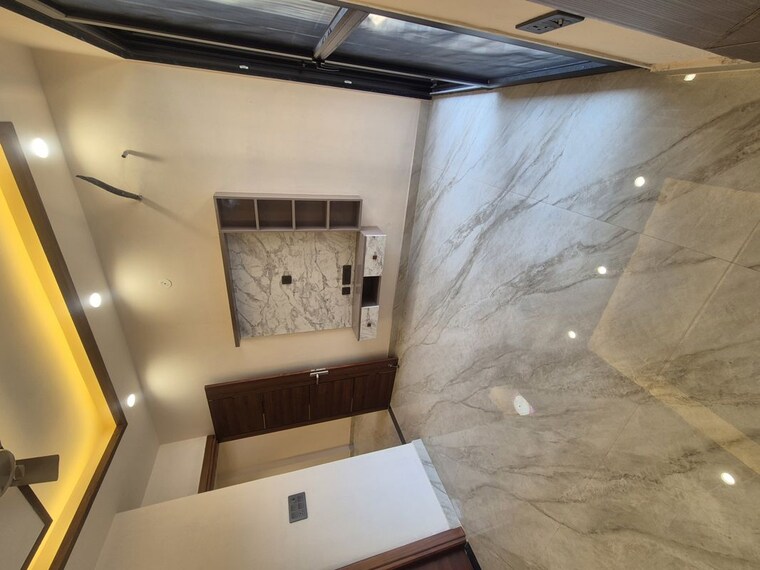 Bedroom, bptp-district-3 3 Bedroom 180 Sq.Yd. Builder Floor In Sector 85 Faridabad 10420286