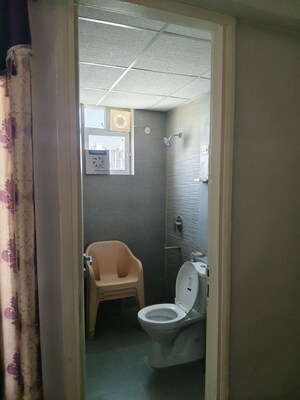 Bathroom in 3 BHK Apartment at Signature Global City, Sector 37d – for Rent