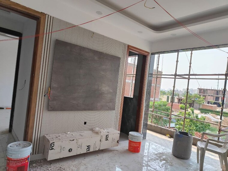 Living Room, bptp-district-phase-2 3 Bedroom 180 Sq.Yd. Builder Floor In Sector 84 Faridabad 10420297