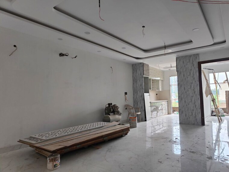 Room, bptp-district-phase-2 3 Bedroom 180 Sq.Yd. Builder Floor In Sector 84 Faridabad 10420297
