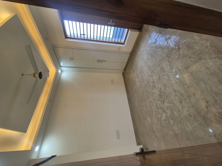 Bedroom, bptp-district-faridabad 3 Bedroom 150 Sq.Yd. Builder Floor In Sector 81 Faridabad 10420323