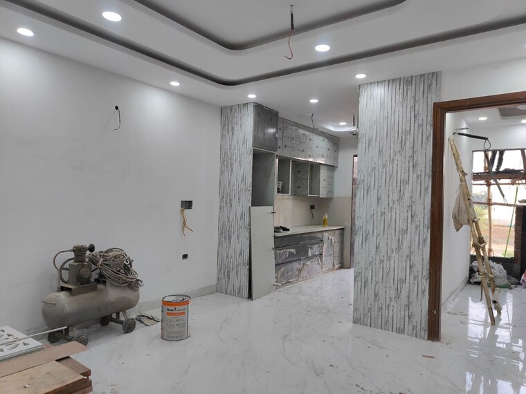  Parking, bptp-district-phase-2 3 Bedroom 150 Sq.Yd. Builder Floor In Sector 84 Faridabad 10420320
