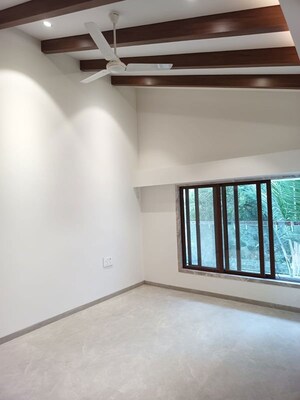 4 BHK Independent House For Rent in Juhu