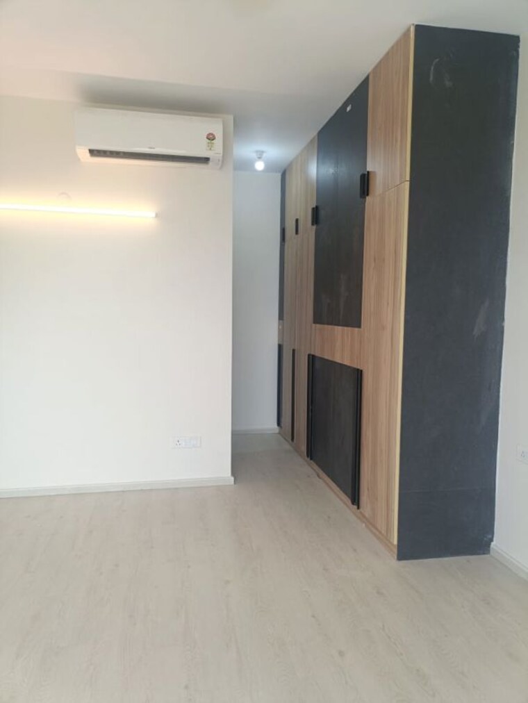 Master Bedroom, m3m-heights 3 Bedroom 2054 Sq.Ft. Apartment In Sector 65 Gurgaon 10420354