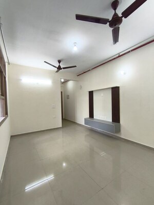 2 BHK Builder Floor For Rent in Zara Rossa, Sector 112