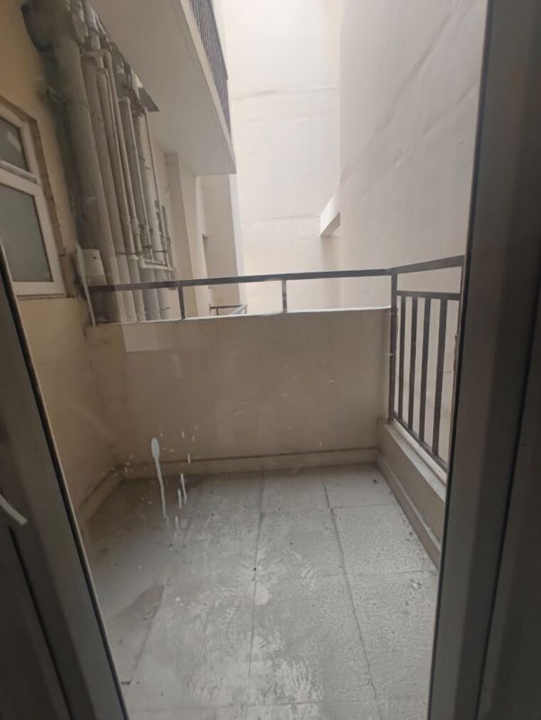 Bathroom, gulshan-bellina 2.5 Bedroom 1105 Sq.Ft. Apartment In Sector 16 Greater Noida Greater Noida 10420388