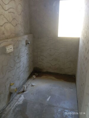 Bathroom in 3.5 BHK Apartment at Kalighat – for Sale