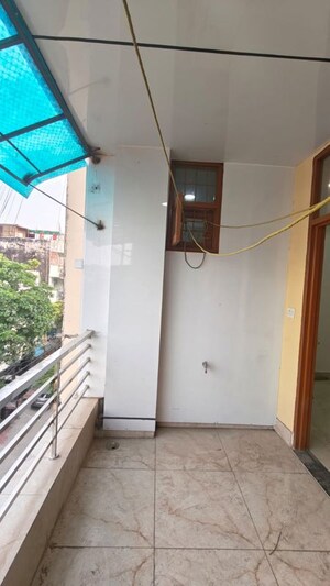 Building Lobby in 3 BHK Builder Floor at AJS Heights, Indrapuram – for Rent