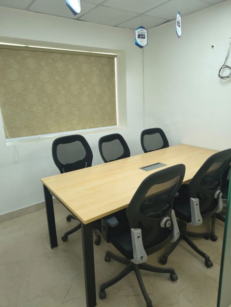 Team Area, sector 58 Commercial Office Space 1231 Sq.Ft. In Sector 58 Noida 10420447