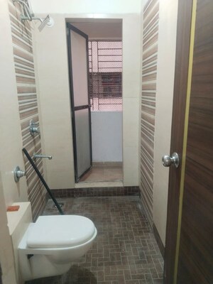 Bathroom in 2 BHK Apartment at Tharwani Rosewood Heights, Kharghar Sector 10 – for Rent