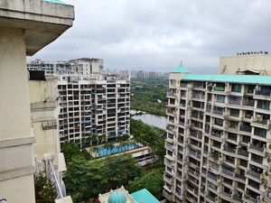 2 BHK Apartment – Exterior View View at Tharwani Rosewood Heights, Kharghar Sector 10 - for Rent