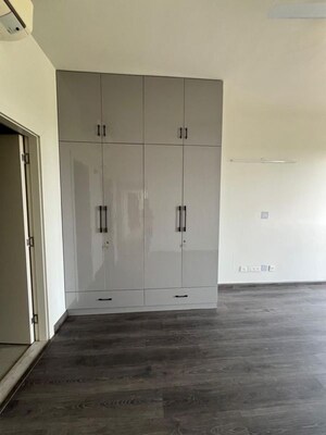 Building Lobby in 3 BHK Apartment at Ireo The Corridors, Sector 67a – for Rent