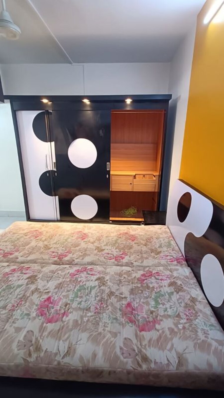 Bedroom, krishna-kaveri-apartment 1 Bedroom 600 Sq.Ft. Apartment In Andheri West Mumbai 10420521