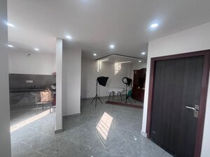 Room in 1 BHK Builder Floor at Virender Nagar – for Rent