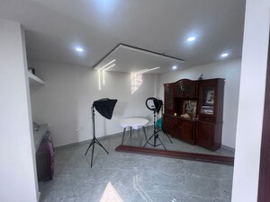 Room in 1 BHK Builder Floor at Virender Nagar – for Rent