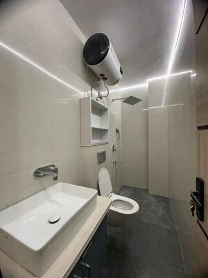 Team Area in 2 BHK Builder Floor at Malviya Nagar – for Rent