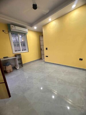 Room in 2 BHK Builder Floor at Malviya Nagar – for Rent