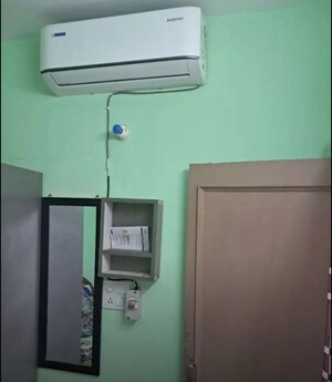 Room in 1 RK Builder Floor at Sector 29 – for Rent