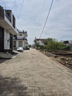  Plot For Sale in Leelavati Enclave, Sector 72