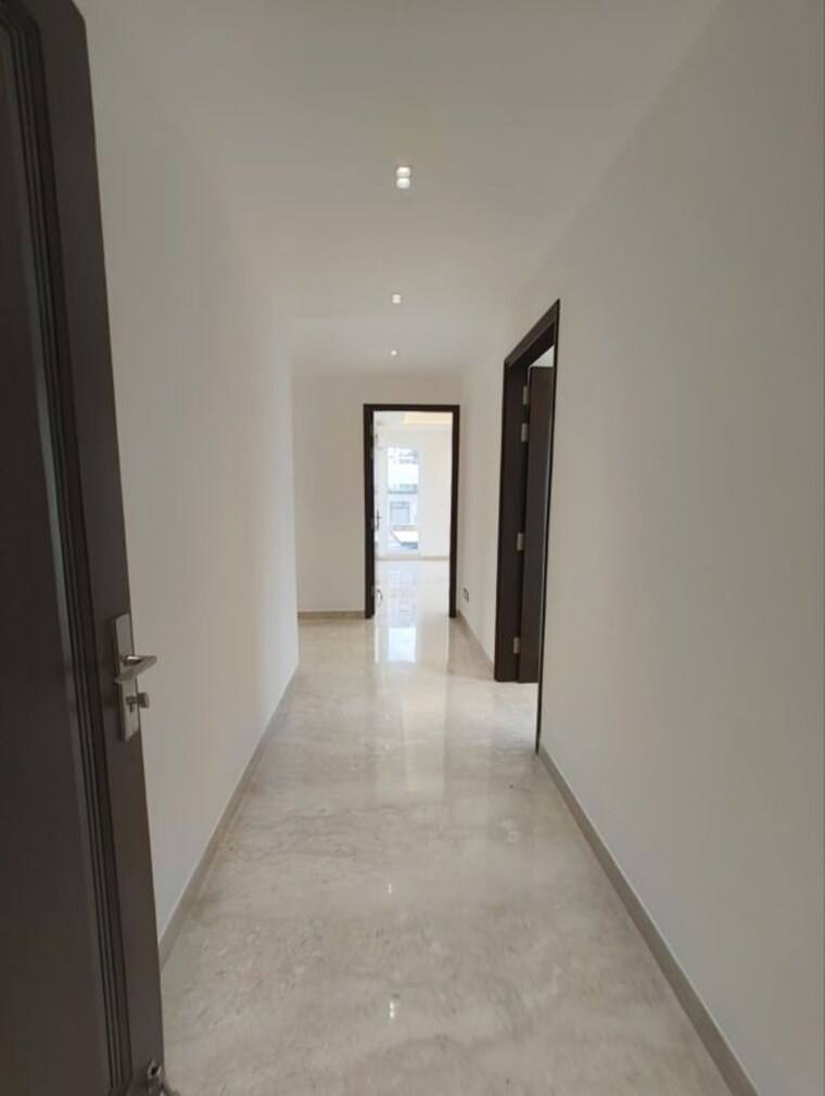 undefined, ardee-city 4 Bedroom 325 Sq.Yd. Builder Floor In Sector 52 Gurgaon 10420585