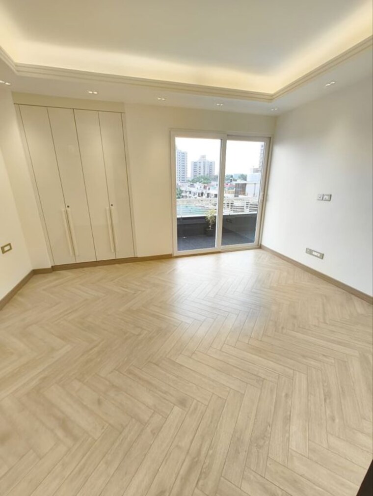 Room, ardee-city 4 Bedroom 325 Sq.Yd. Builder Floor In Sector 52 Gurgaon 10420585