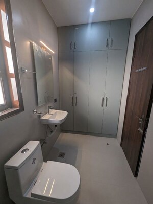 Bathroom in 3 BHK Builder Floor at Sector 57 – for Rent