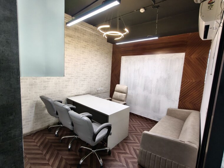Team Area, netaji subhash place Commercial Office Space 3333 Sq.Ft. In Netaji Subhash Place Delhi 10420599