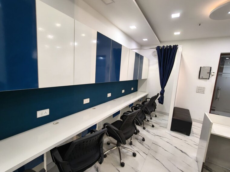 Team Area, netaji subhash place Commercial Office Space 1195 Sq.Ft. In Netaji Subhash Place Delhi 10420606