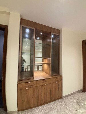Room in 4 BHK Penthouse at South Extension – for Rent