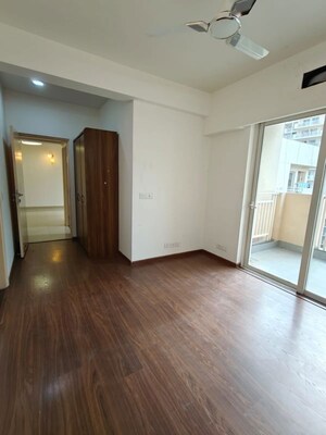 Room in 2 BHK Apartment at M3M Marina, Sector 68 – for Sale