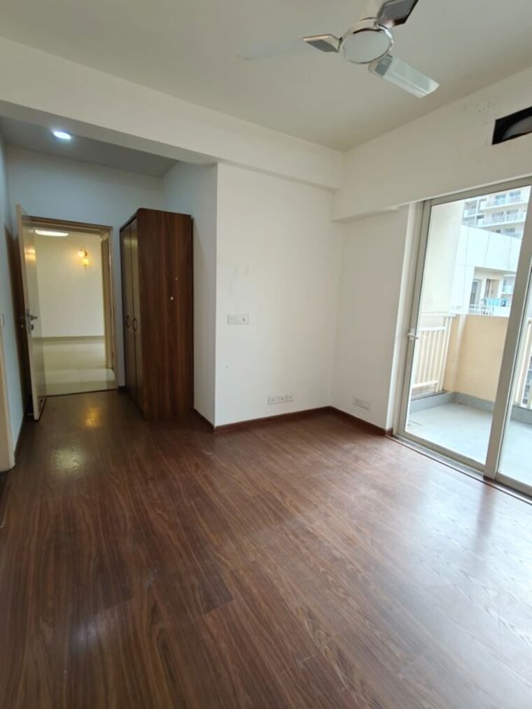 Room, m3m-marina 2 Bedroom 1218 Sq.Ft. Apartment In Sector 68 Gurgaon 10420595
