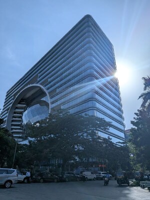  Office Space For Rent in Wadhwa The Capital, Bandra East