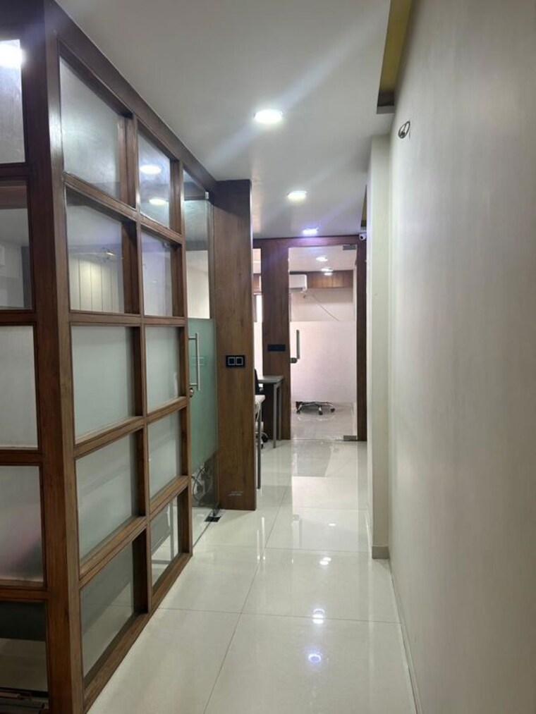 undefined, vastrapur Commercial Office Space 1036 Sq.Ft. In Vastrapur Ahmedabad 10420624