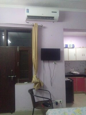 Team Area in 2 BHK Independent House at Sector 10a – for Rent