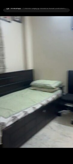 2 BHK + Pooja Room Builder Floor For Sale in Vaishali Sector 6