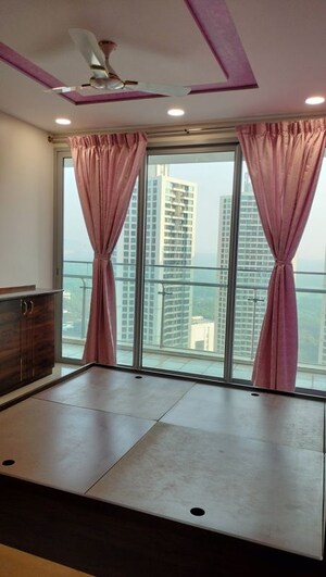Bedroom in 3 BHK Apartment at Oberoi Exquisite Goregaon, Goregaon East – for Rent