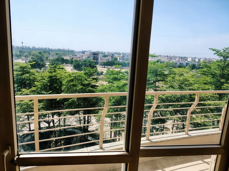 Balcony, bptp-the-resort 3.5 Bedroom 1875 Sq.Ft. Apartment In Sector 75 Faridabad 10420667