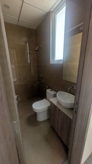 Bathroom in 2.5 BHK Apartment at M3M Antalya Hills, Sector 79 – for Rent
