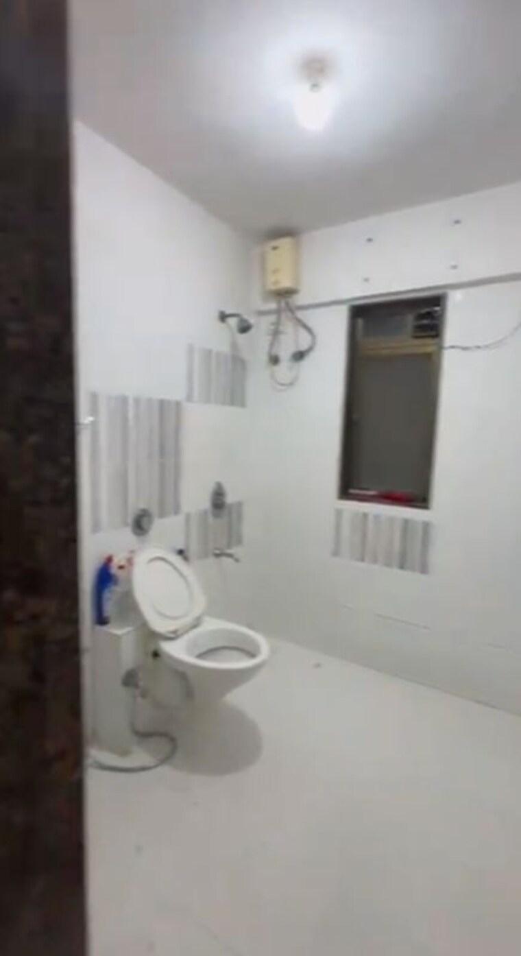 Bathroom, swastik-solitaire 2 Bedroom 750 Sq.Ft. Apartment In Chembur Mumbai 10420704
