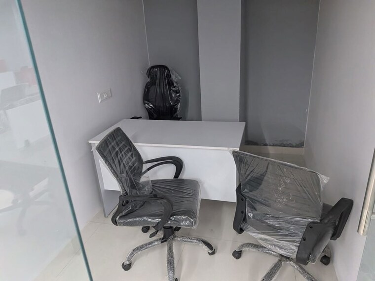 Team Area, sector 2 Commercial Office Space 4000 Sq.Ft. In Sector 2 Noida 10420745