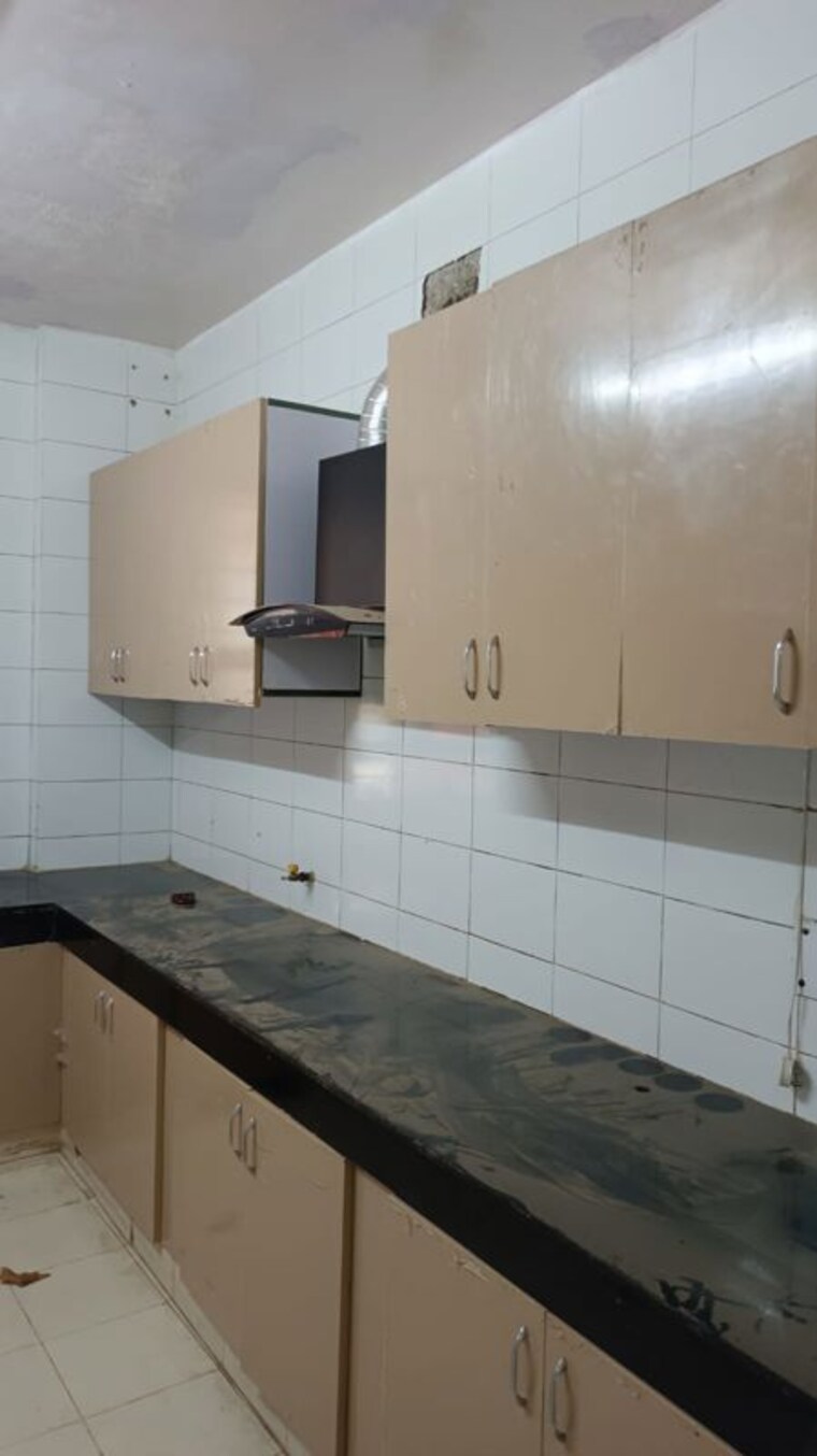 Kitchen, vasant kunj 3 Bedroom 1700 Sq.Ft. Apartment In Vasant Kunj Delhi 10420770