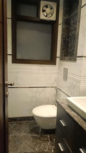 Bathroom in 4 BHK Builder Floor at Geetanjali Enclave – for Sale
