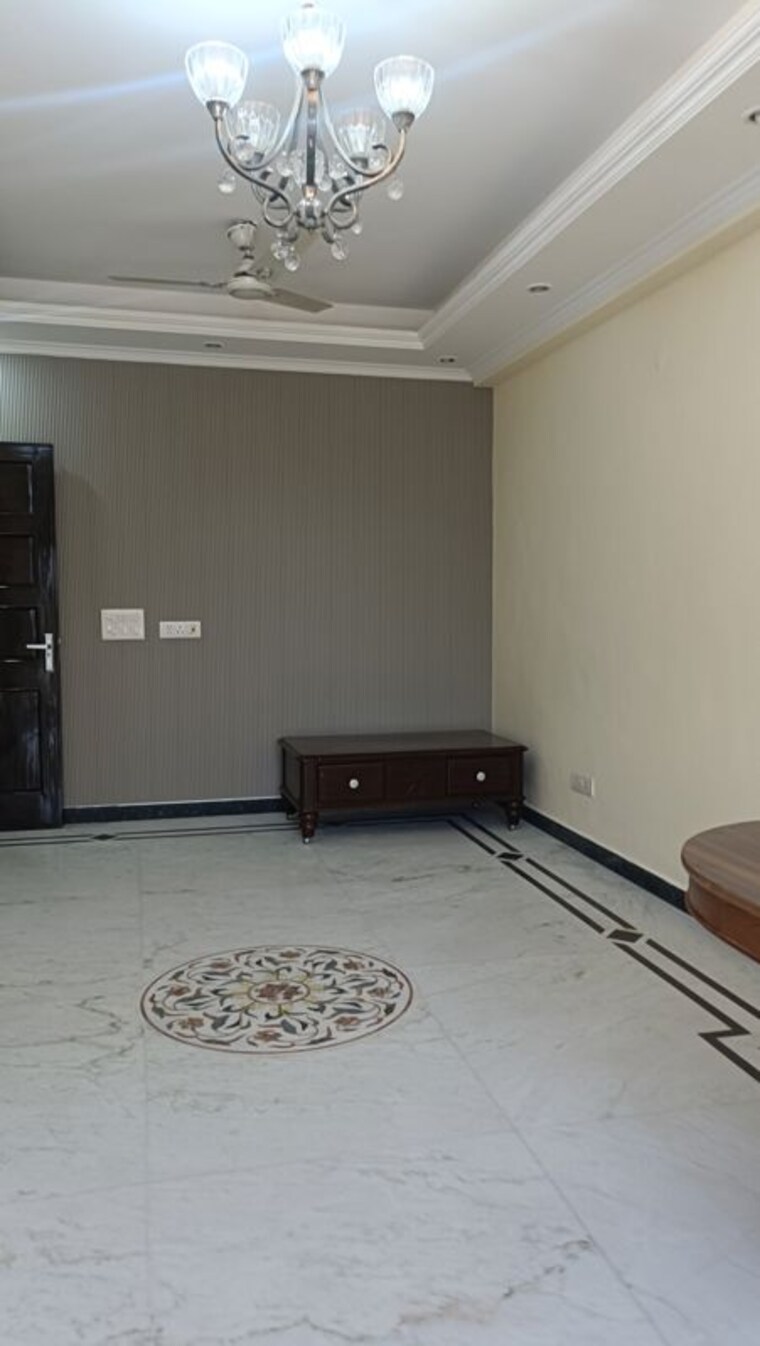 Bedroom, geetanjali enclave 4 Bedroom 4500 Sq.Ft. Builder Floor In Geetanjali Enclave Delhi 10420815