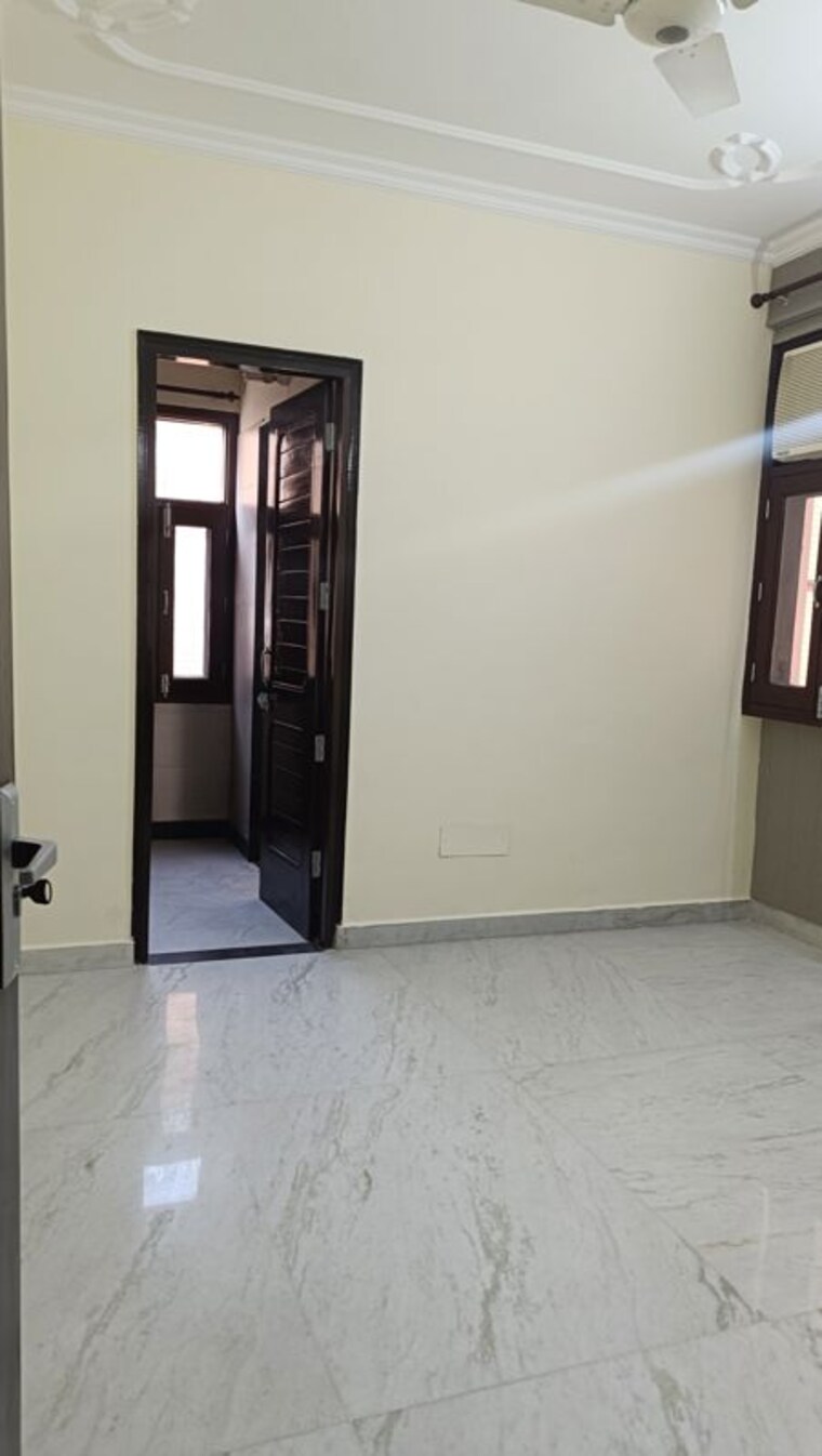 Room, geetanjali enclave 4 Bedroom 4500 Sq.Ft. Builder Floor In Geetanjali Enclave Delhi 10420815