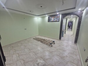 Room in 2 BHK Builder Floor at Ramesh Nagar – for Sale