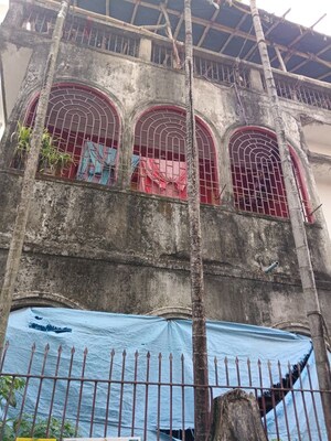  Builder Floor – Exterior View View at Beliaghata - for Sale