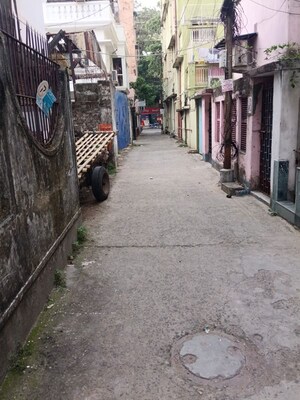 Parking in  Builder Floor at Beliaghata – for Sale