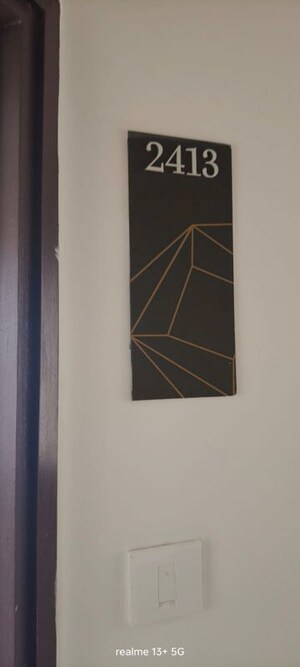 Room in  Apartment at Malad East – for Sale
